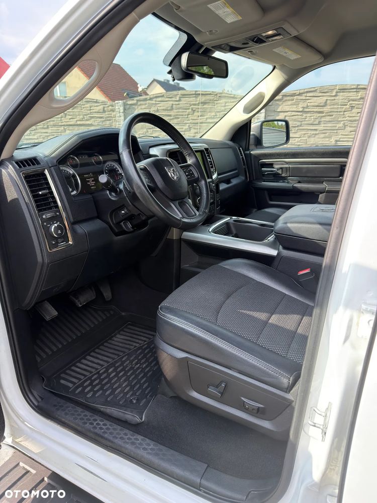 RAM 1500 - 8