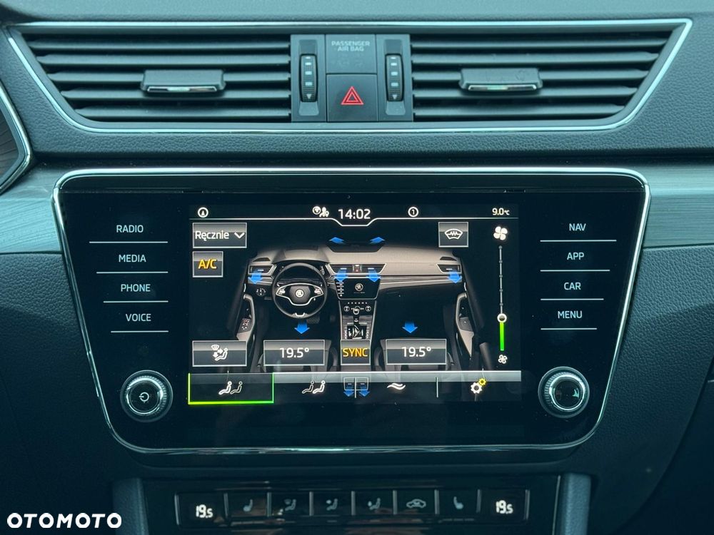 Skoda Superb 2.0 TDI SCR 4x4 Style DSG - 26