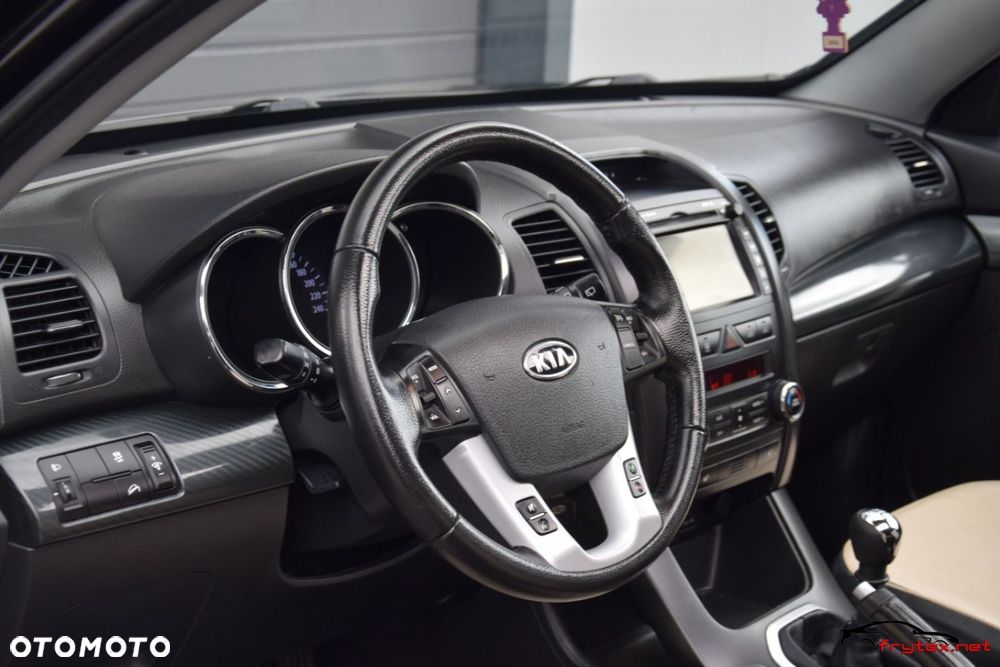 Kia Sorento - 19