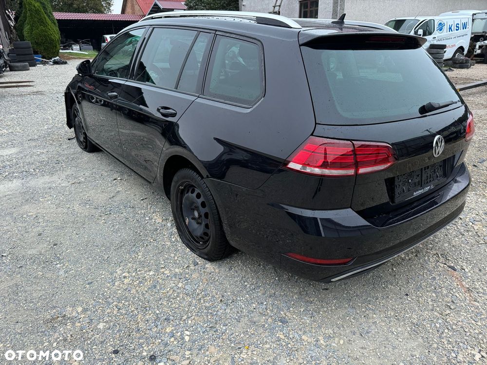 Volkswagen Golf 1.6 TDI SCR DSG Comfortline - 7