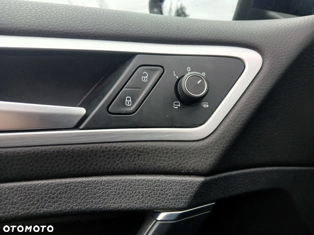 Volkswagen Golf 1.4 TSI BlueMotion Technology Cup - 18