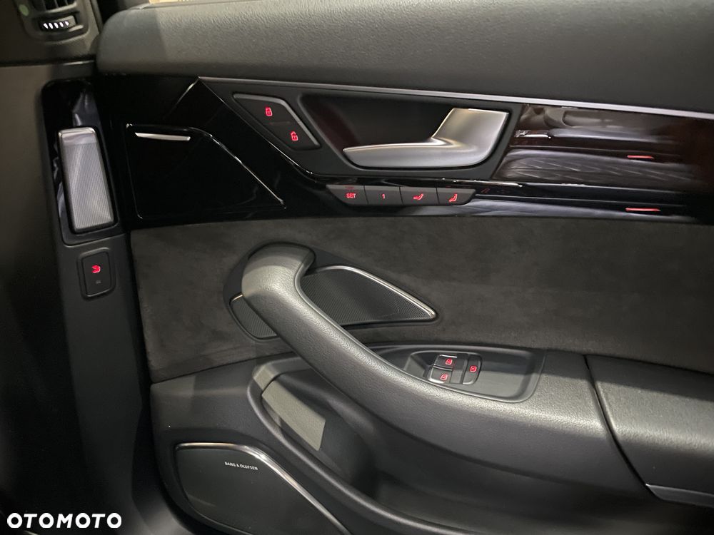 Audi A8 4.2 TDI DPF quattro tiptronic - 10