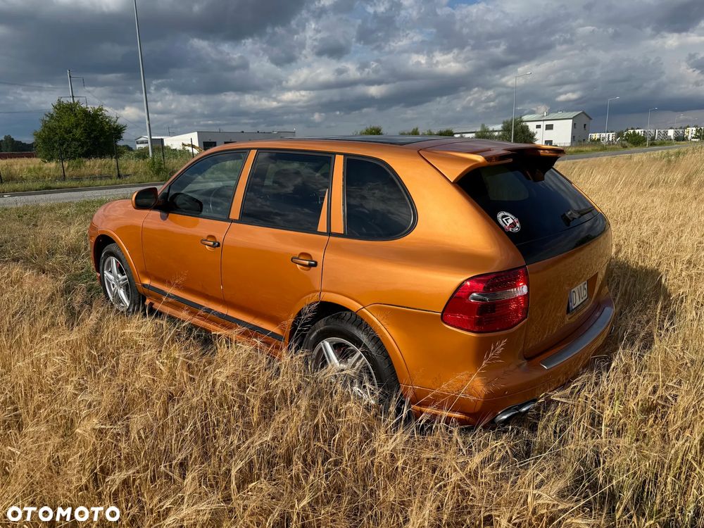 Porsche Cayenne Tiptronic S GTS - 8