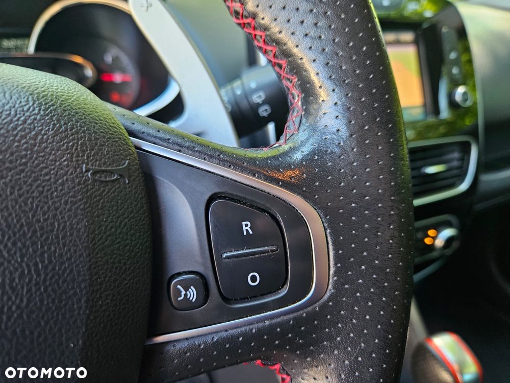 Renault Clio 1.6 R.S.Trophy 220 EDC - 19