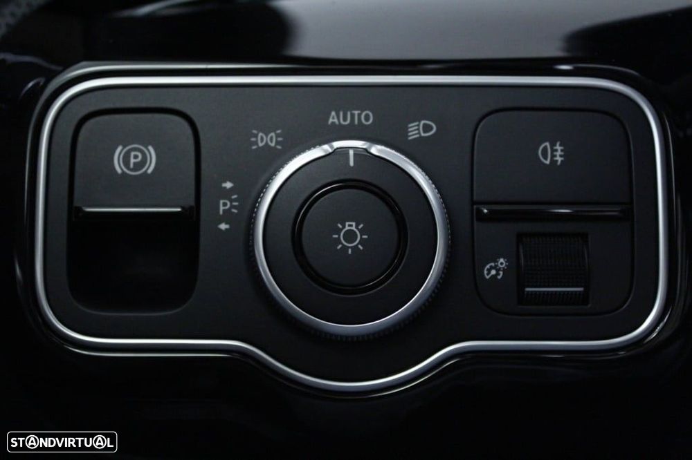 Mercedes-Benz A 180 d - 28