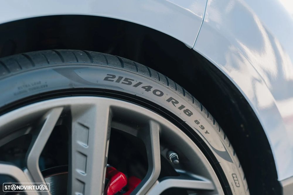 Hyundai i20 N 1.6 T-GDi Performance Pack - 19
