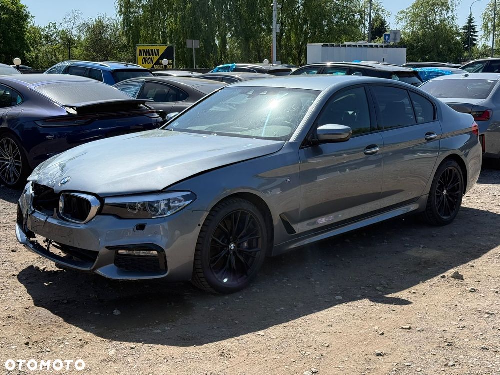 BMW Seria 5 530i xDrive M Sport sport - 11