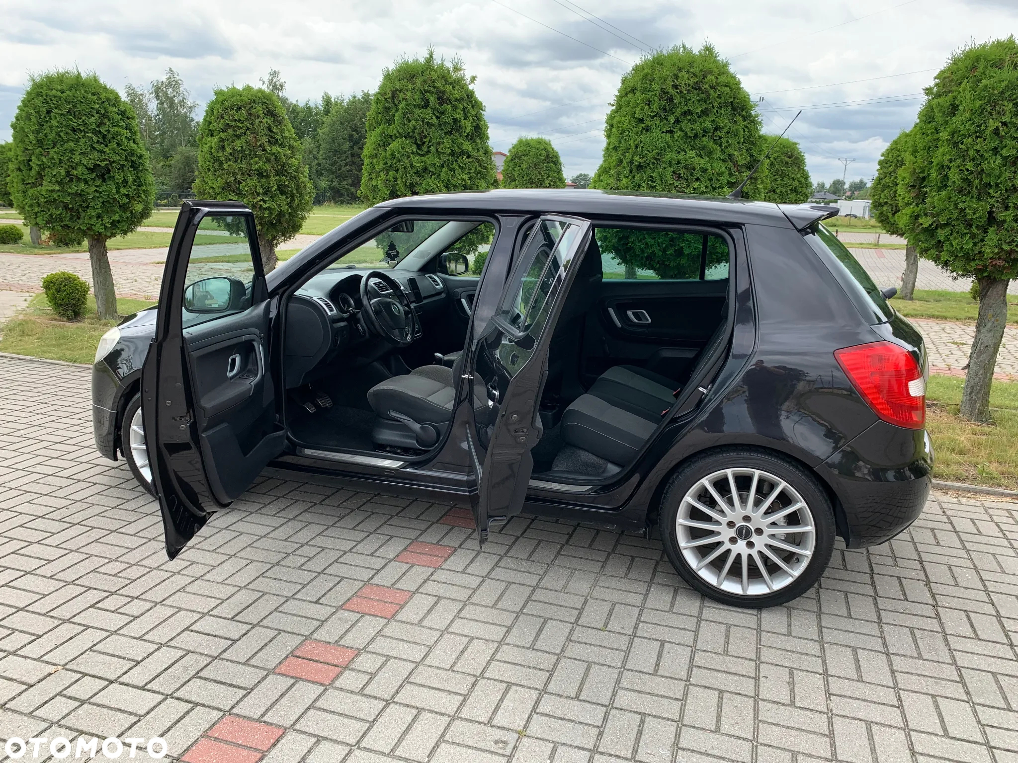 Skoda Fabia - 10