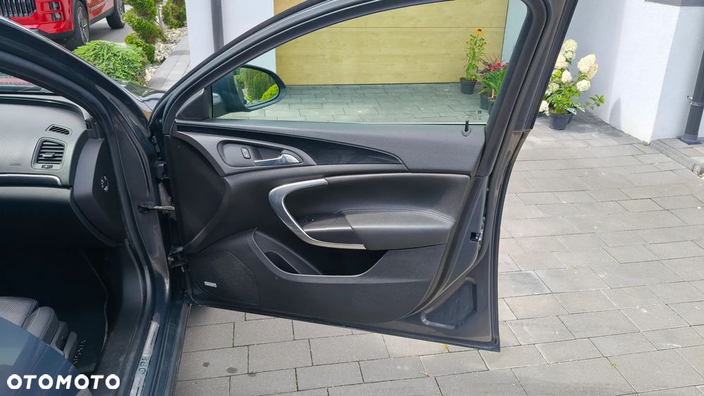 Opel Insignia CT 2.0 CDTI - 4
