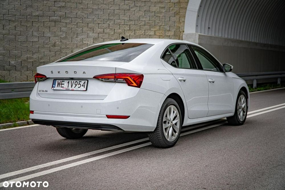 Skoda Octavia 1.5 TSI ACT Ambition - 23
