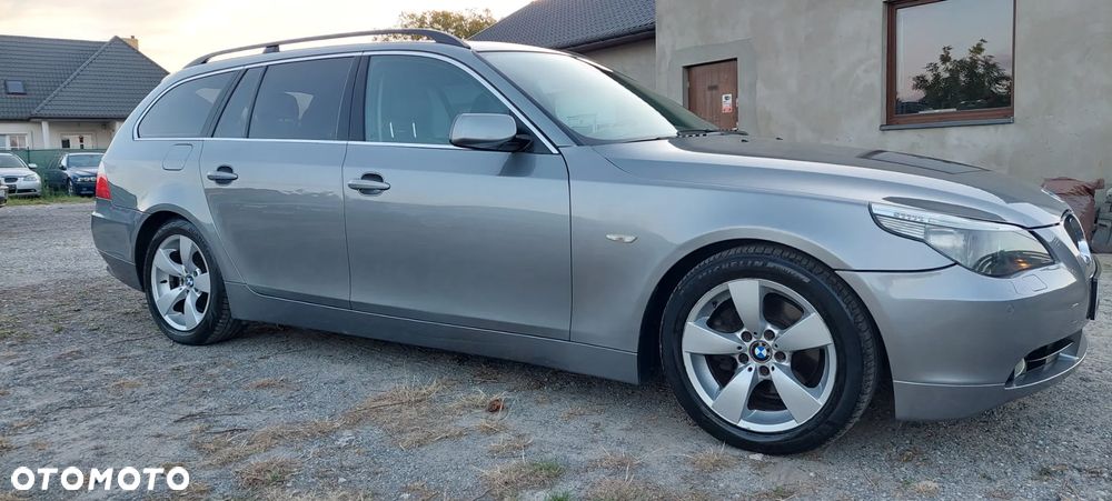 BMW Seria 5 - 25