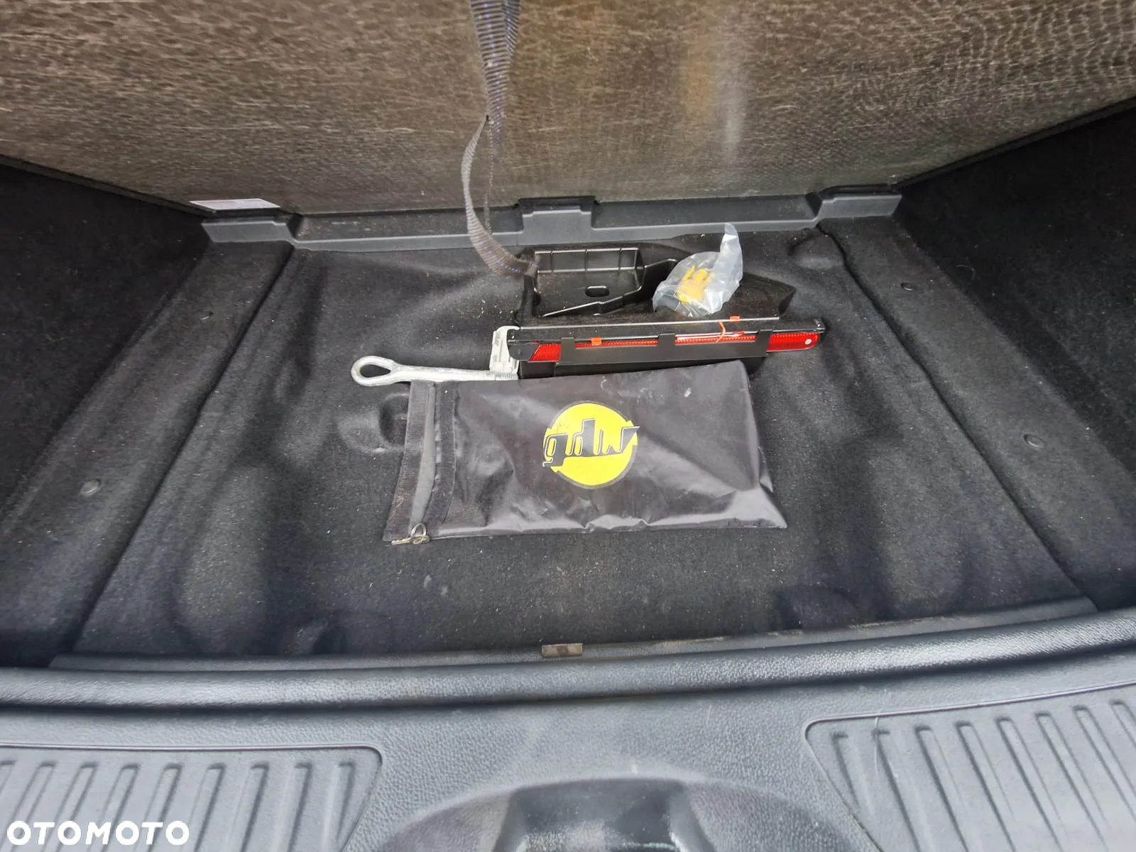 Mercedes-Benz Klasa B 180 BlueEFFICIENCY Edition - 29