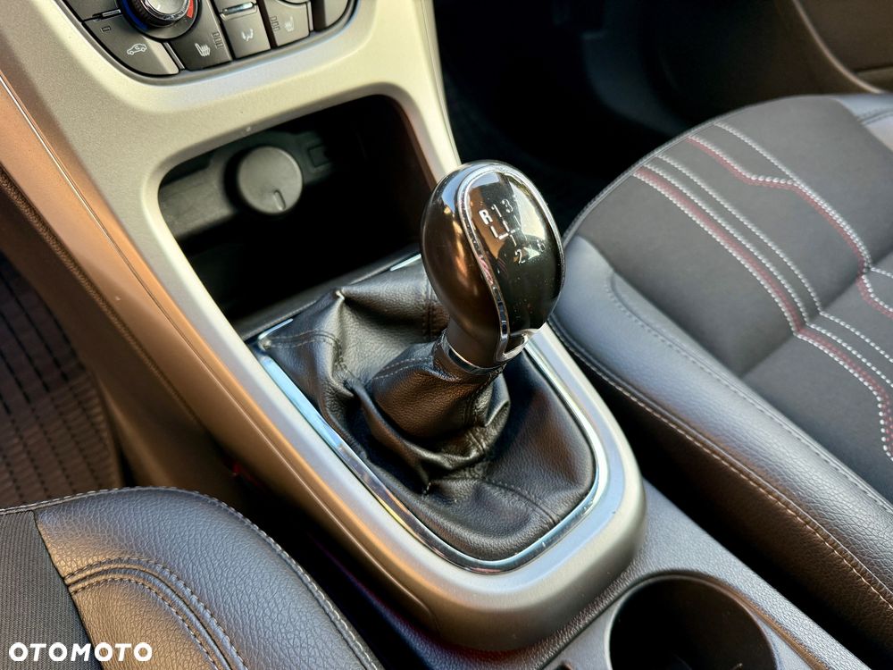 Opel Astra 1.7 CDTI Cosmo - 36