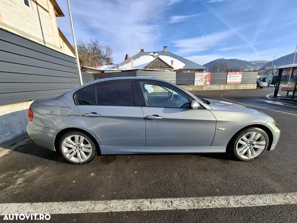 BMW Seria 3 320d DPF Aut. - 5