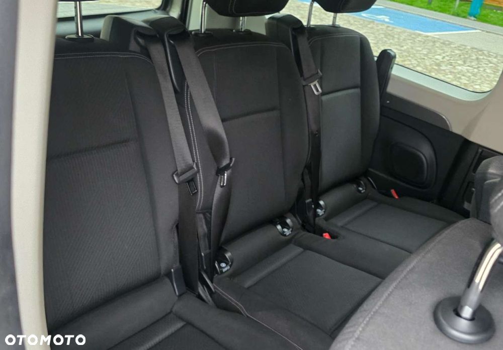 Renault Trafic - 22
