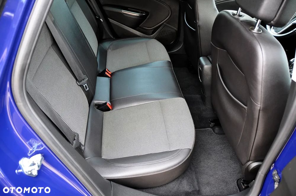 Opel Astra 1.4 Cosmo - 13