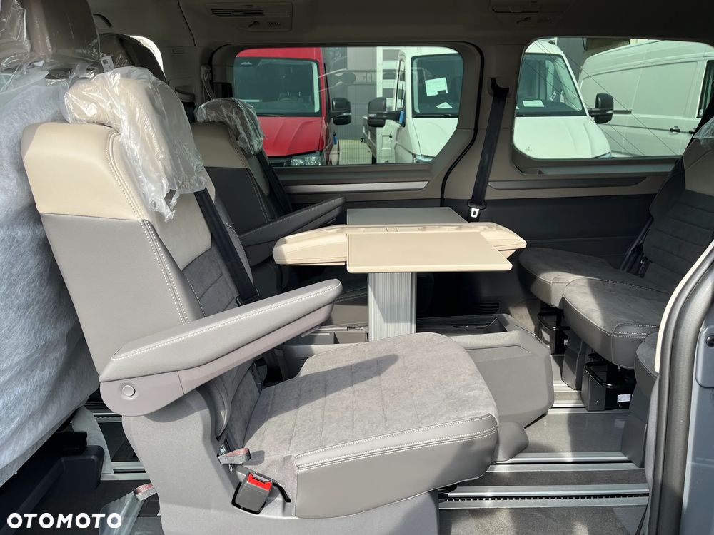 Volkswagen Multivan 2.0 TDI L2 Edition DSG - 10