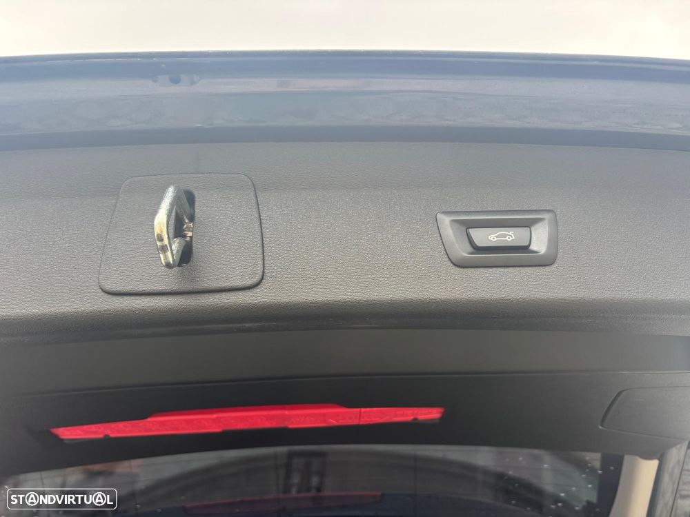 BMW X1 16 d sDrive Auto Pack M - 18