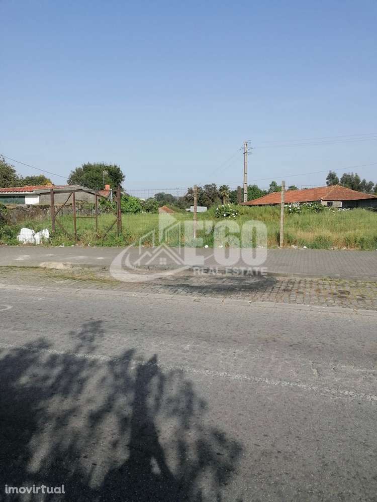TERRENO P/CONSTRUÇÃO EM PAÇOS DE BRANDÃO - Grande imagem: 3/3