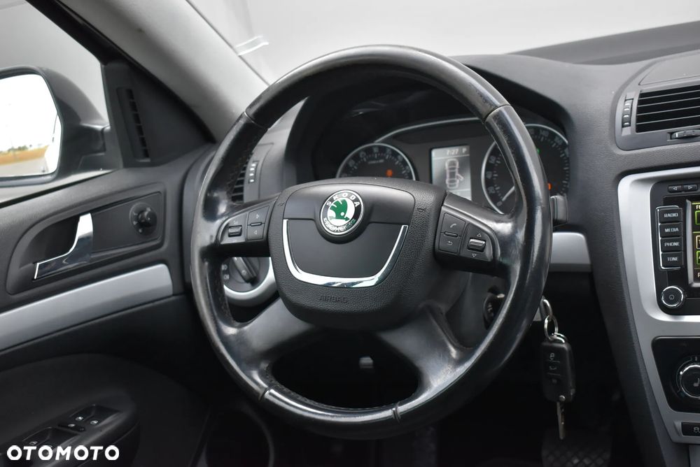 Skoda Octavia - 6