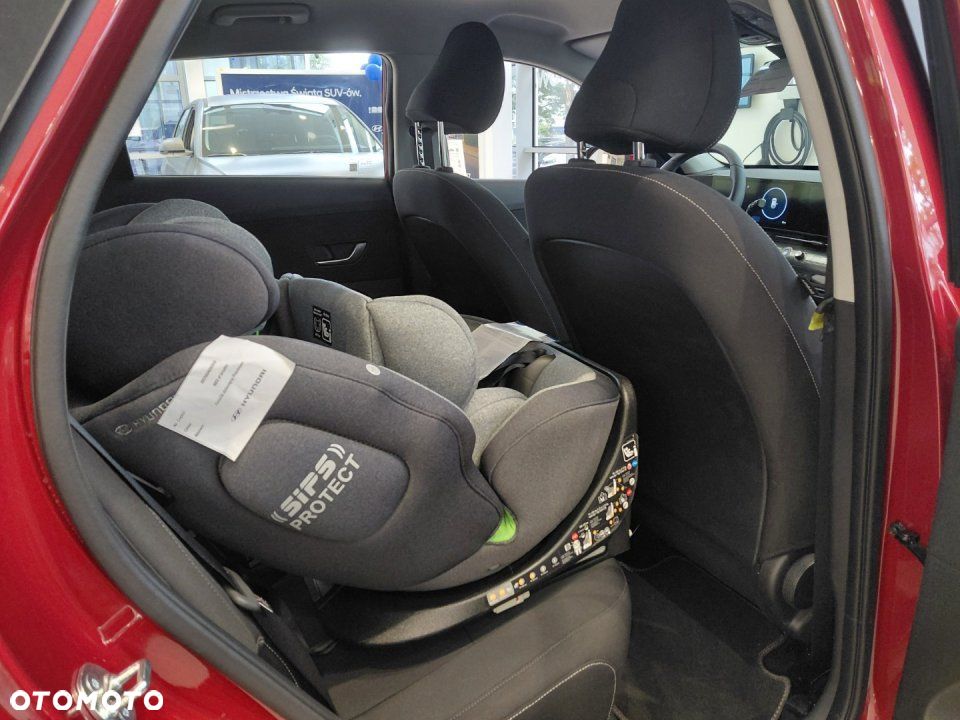 Hyundai Kona - 8
