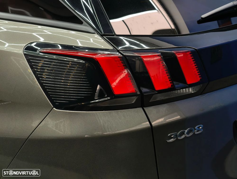 Peugeot 3008 1.6 BlueHDi Allure EAT6 J18 - 44