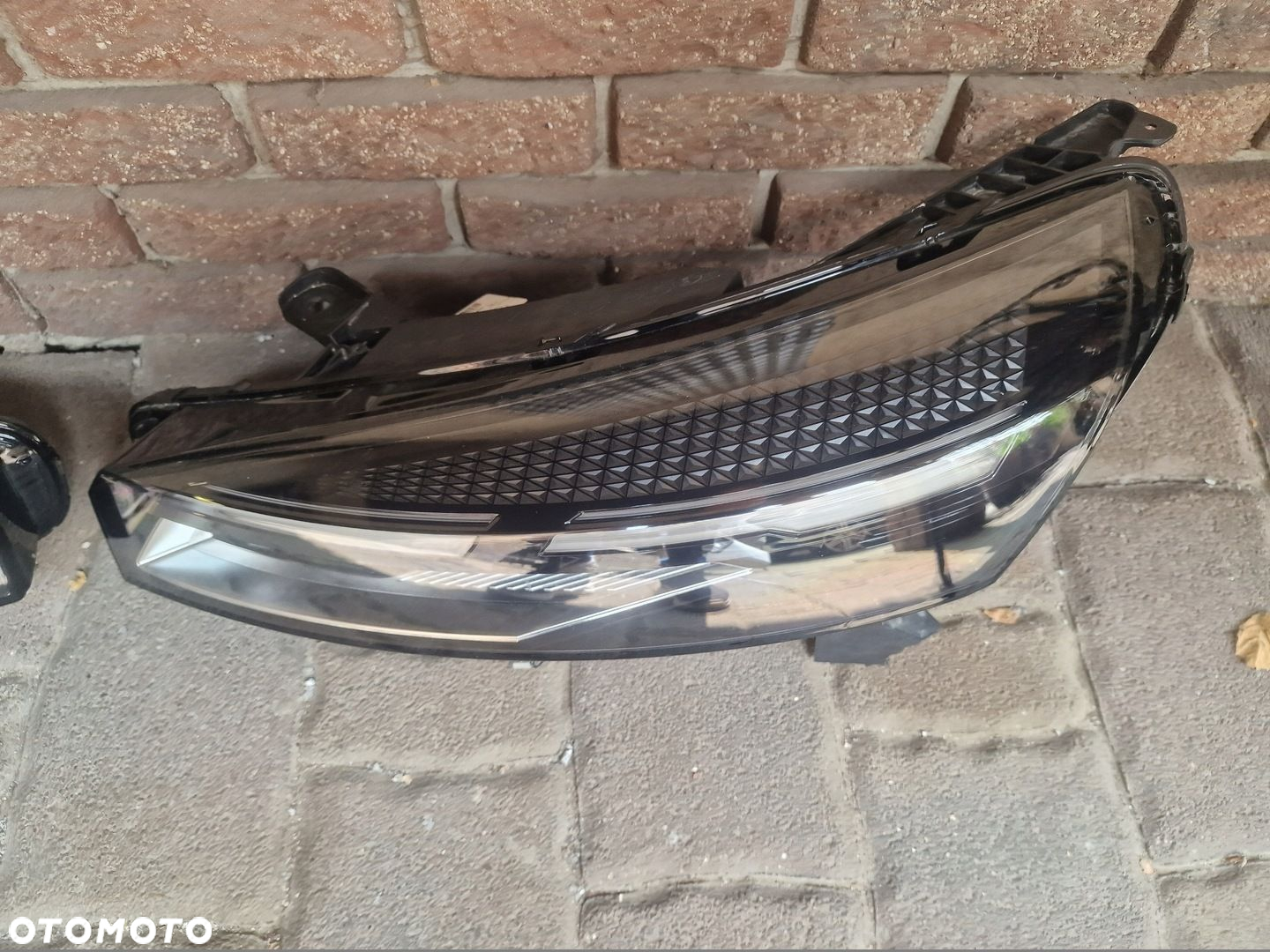 LAMPA PRZEDNIA RENAULT CLIO V 2024 ROK 260600149R 260103507R KOMPLET - 4