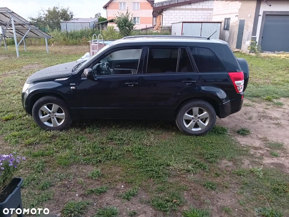 Suzuki Grand Vitara - 4