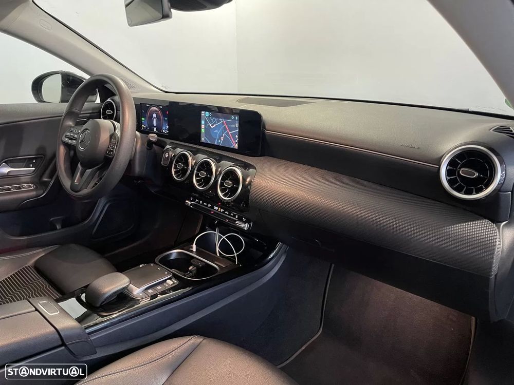 Mercedes-Benz CLA 250 e Shooting Brake Style Plus - 17