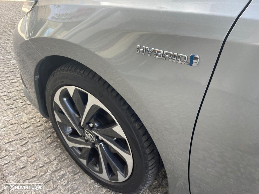 Toyota Auris 1.8 HSD Comfort +P.Techno+P.Sport - 34