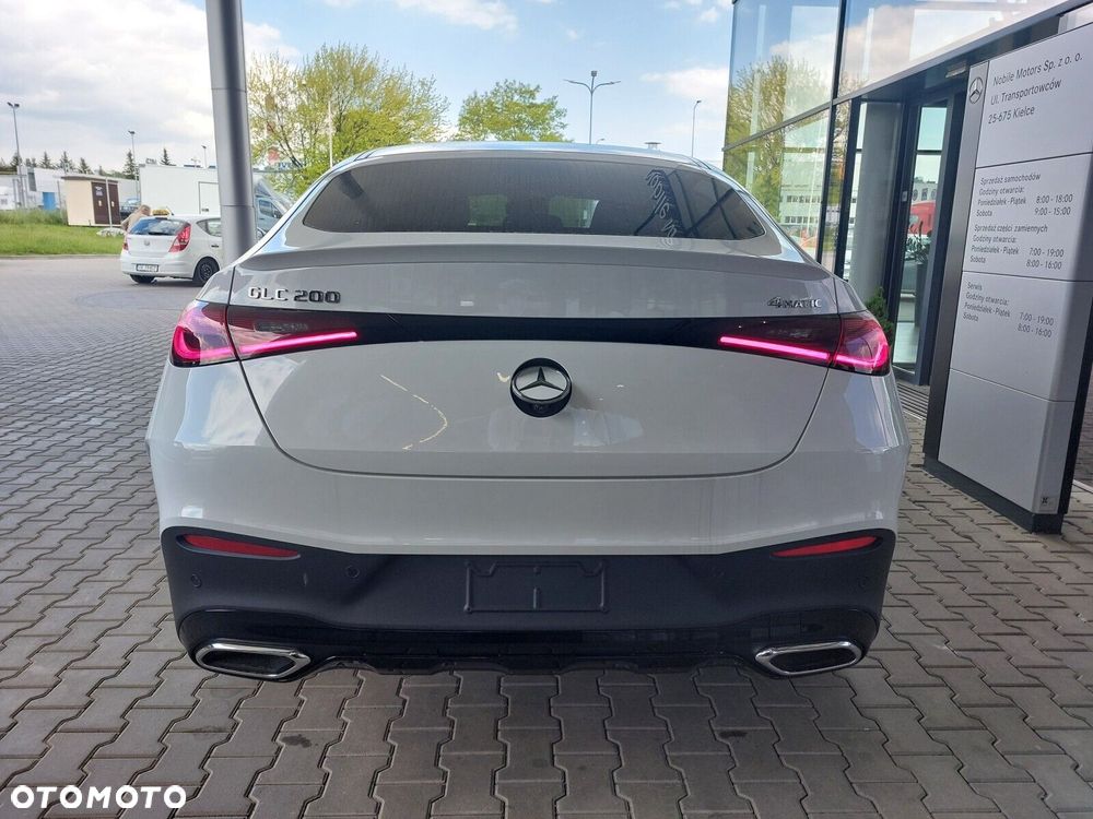 Mercedes-Benz GLC - 7