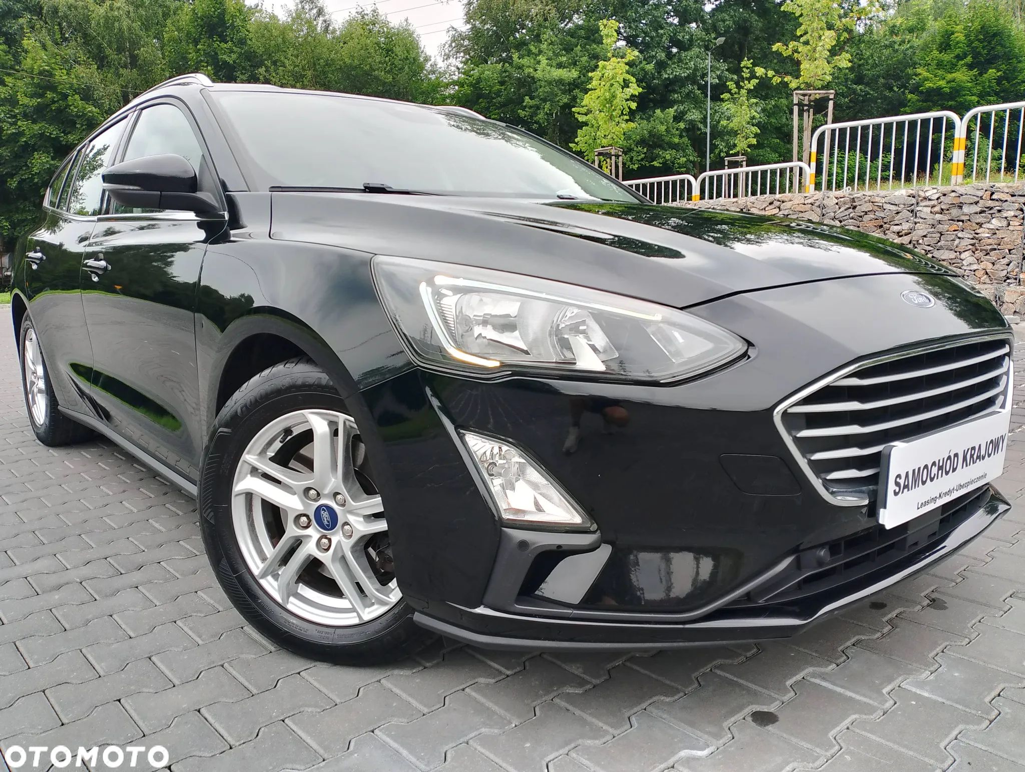 Ford Focus 1.5 TDCi SYNC Edition - 1