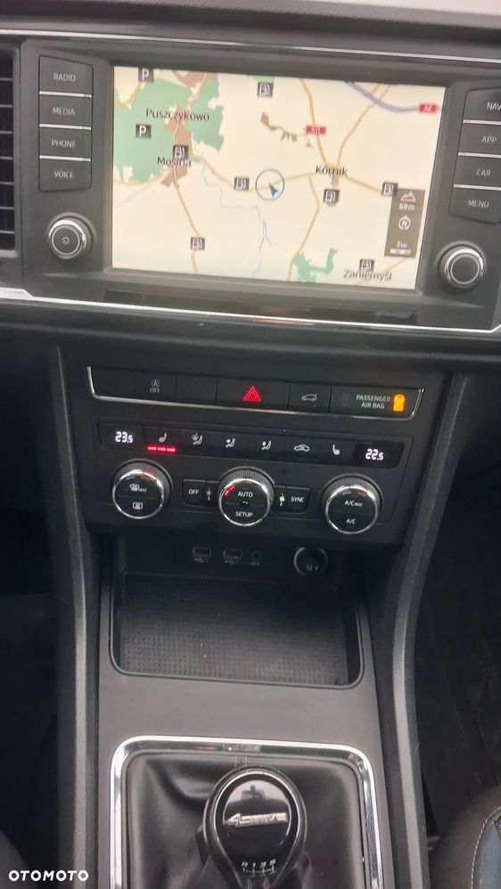 Seat Ateca 2.0 TDI 4Drive STYLE - 17