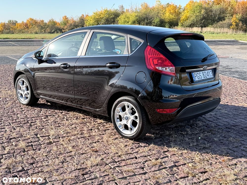 Ford Fiesta 1.25 Titanium - 28