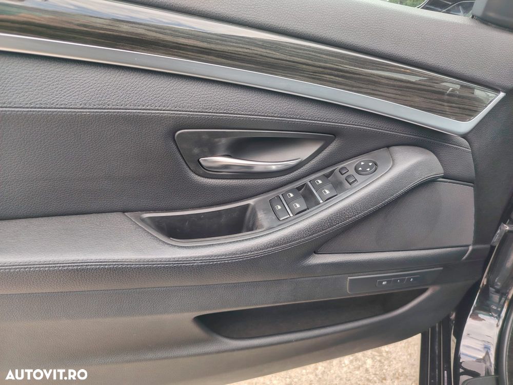 BMW Seria 5 520d xDrive Aut. Luxury Line - 28