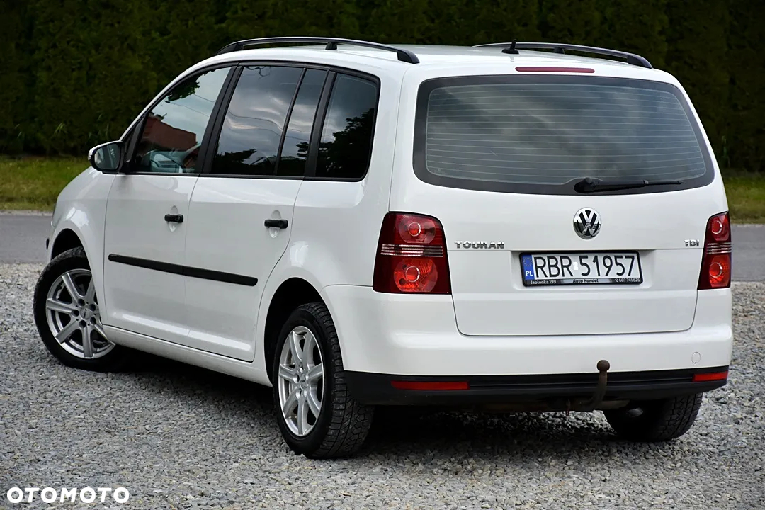 Volkswagen Touran 1.9 TDI Conceptline - 4