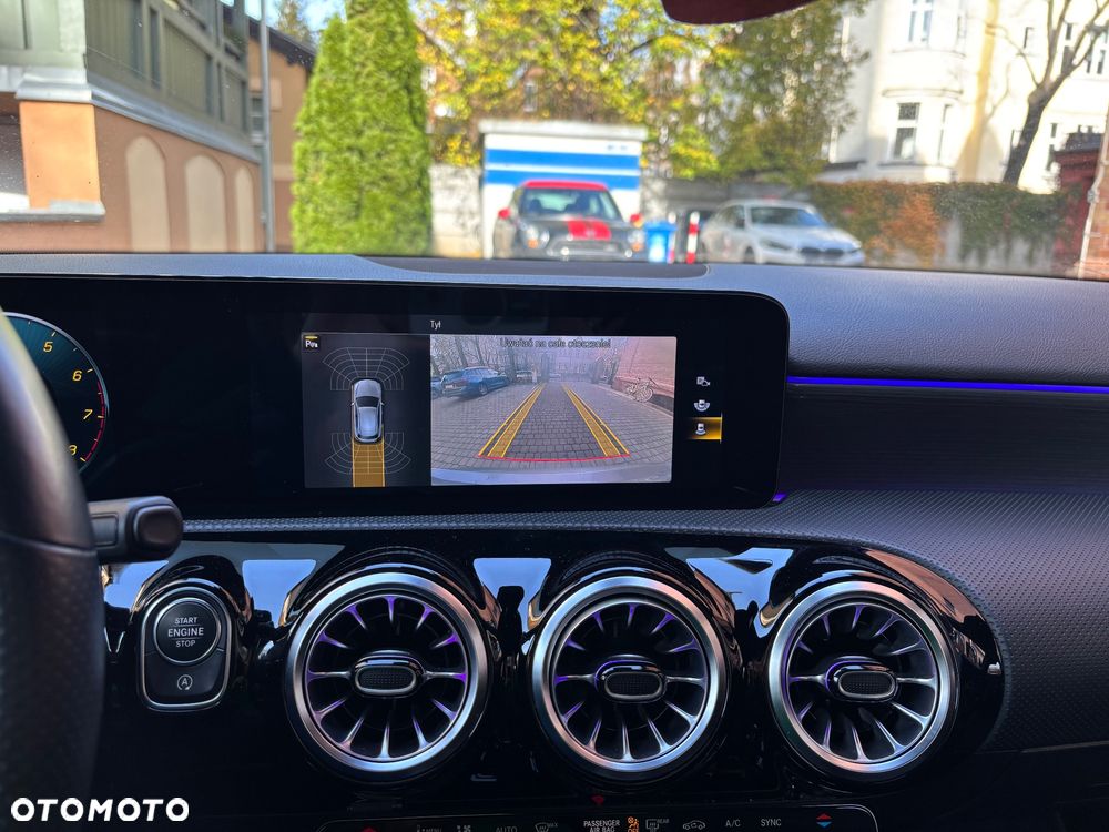 Mercedes-Benz Klasa A 200 AMG Line 7G-DCT - 12