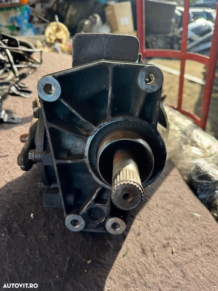 Cutie transfer Dacia Duster cod 8200988056 8200988057 1.5 dci 4x4 E5 2010-2017 - 9