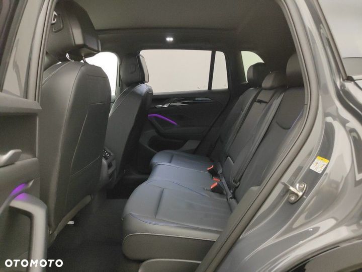 Volkswagen Tiguan 2.0 TDI SCR 4MOTION DSG R-Line - 13