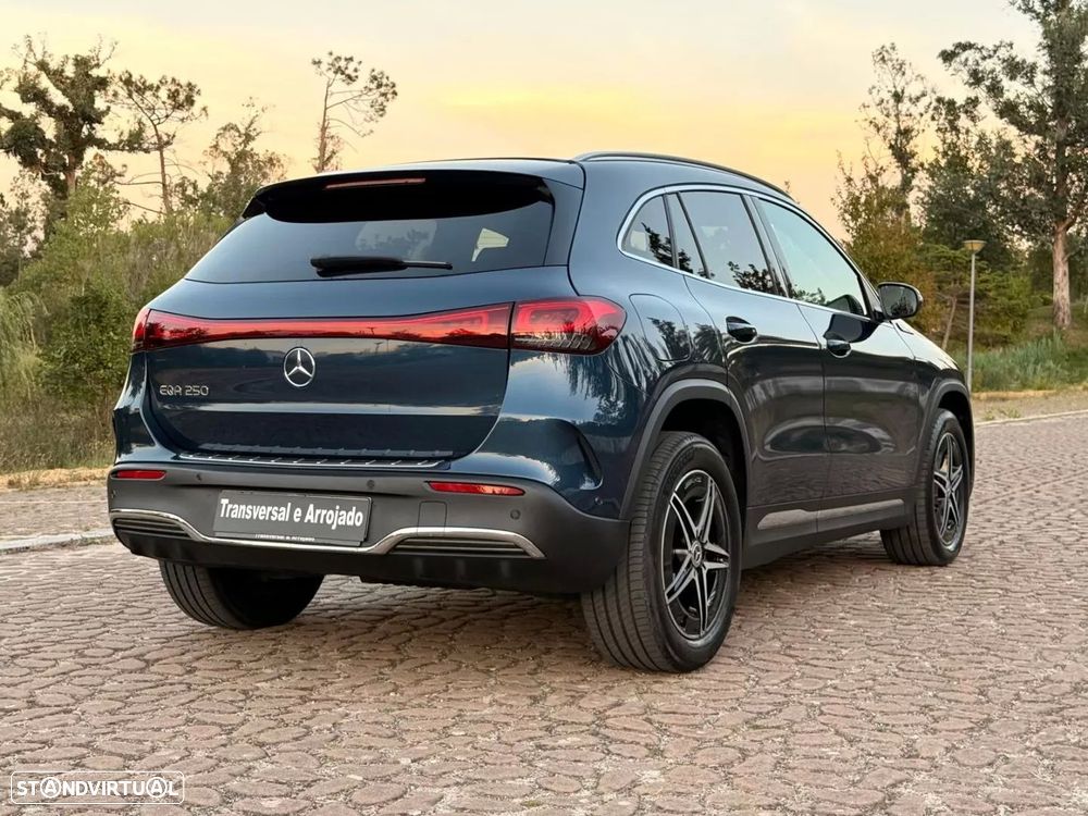 Mercedes-Benz EQA 250 AMG Line - 17