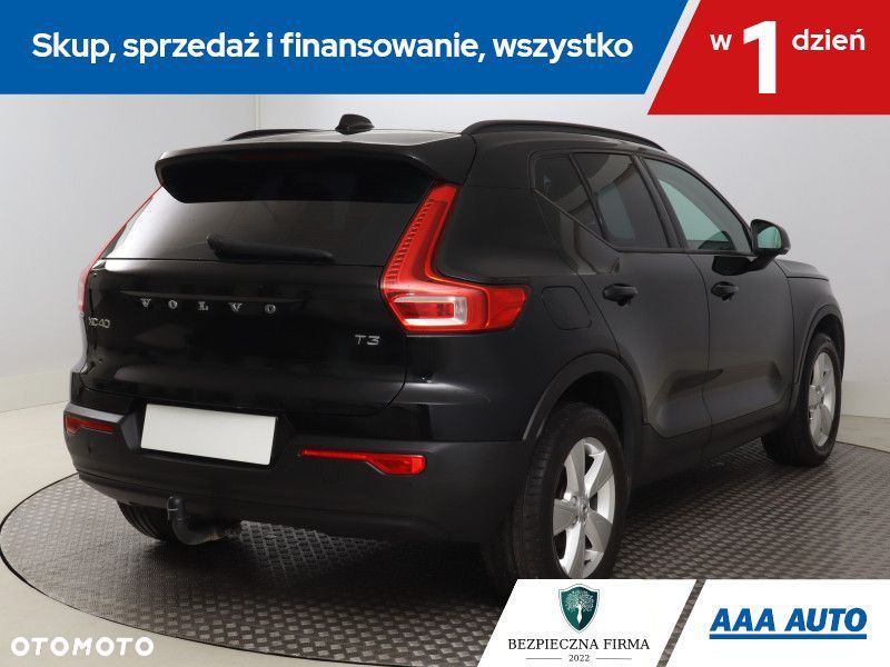 Volvo XC 40 - 7
