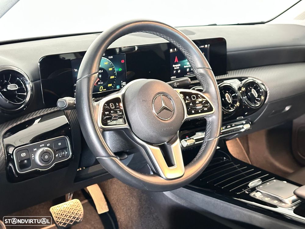 Mercedes-Benz A 180 7G-DCT Edition 2021 - 15