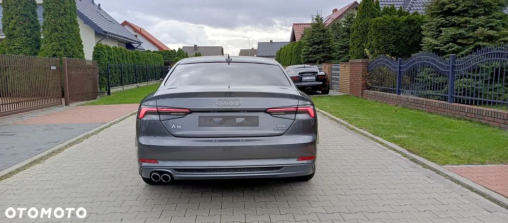Audi A5 Coupé 40 TDI quattro S tronic S line - 4