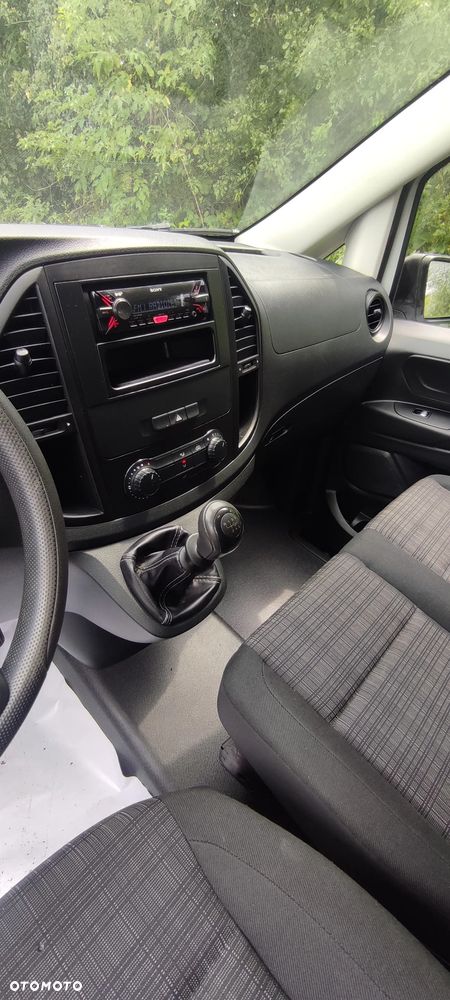 Mercedes-Benz Vito - 11