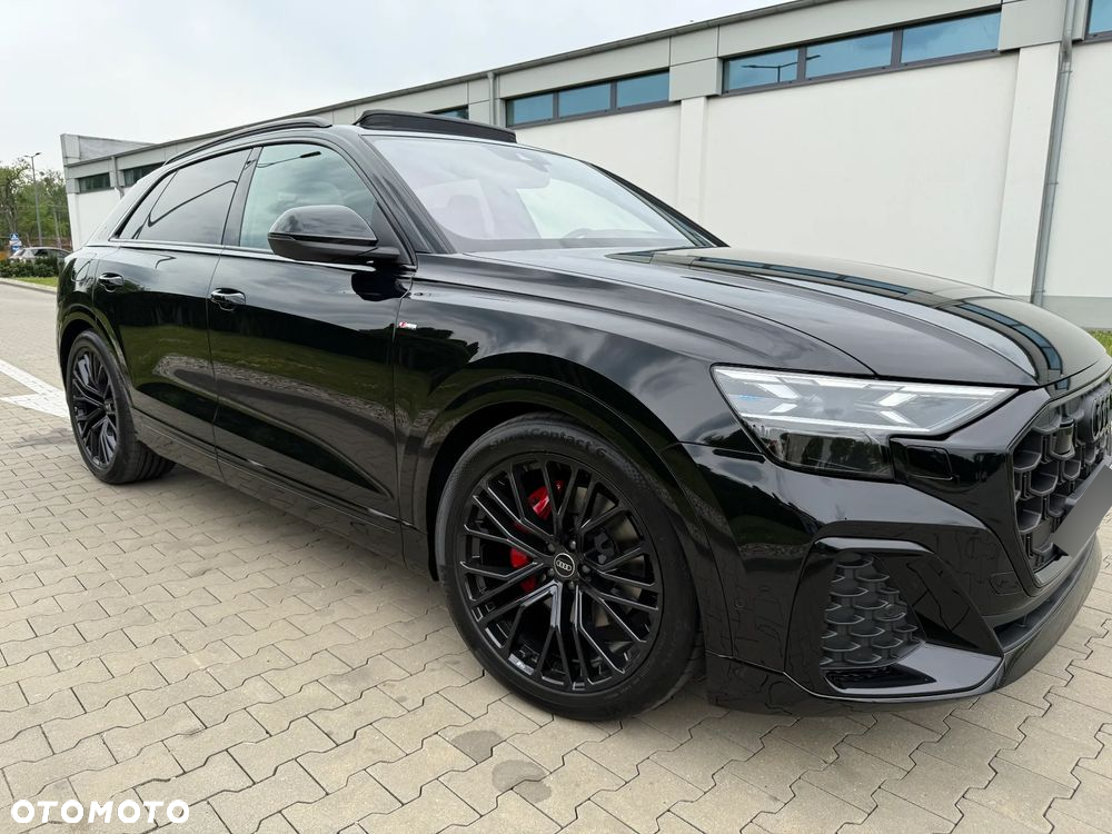 Audi Q8 - 2