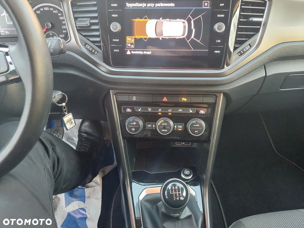 Volkswagen T-Roc 1.5 TSI OPF Style - 15