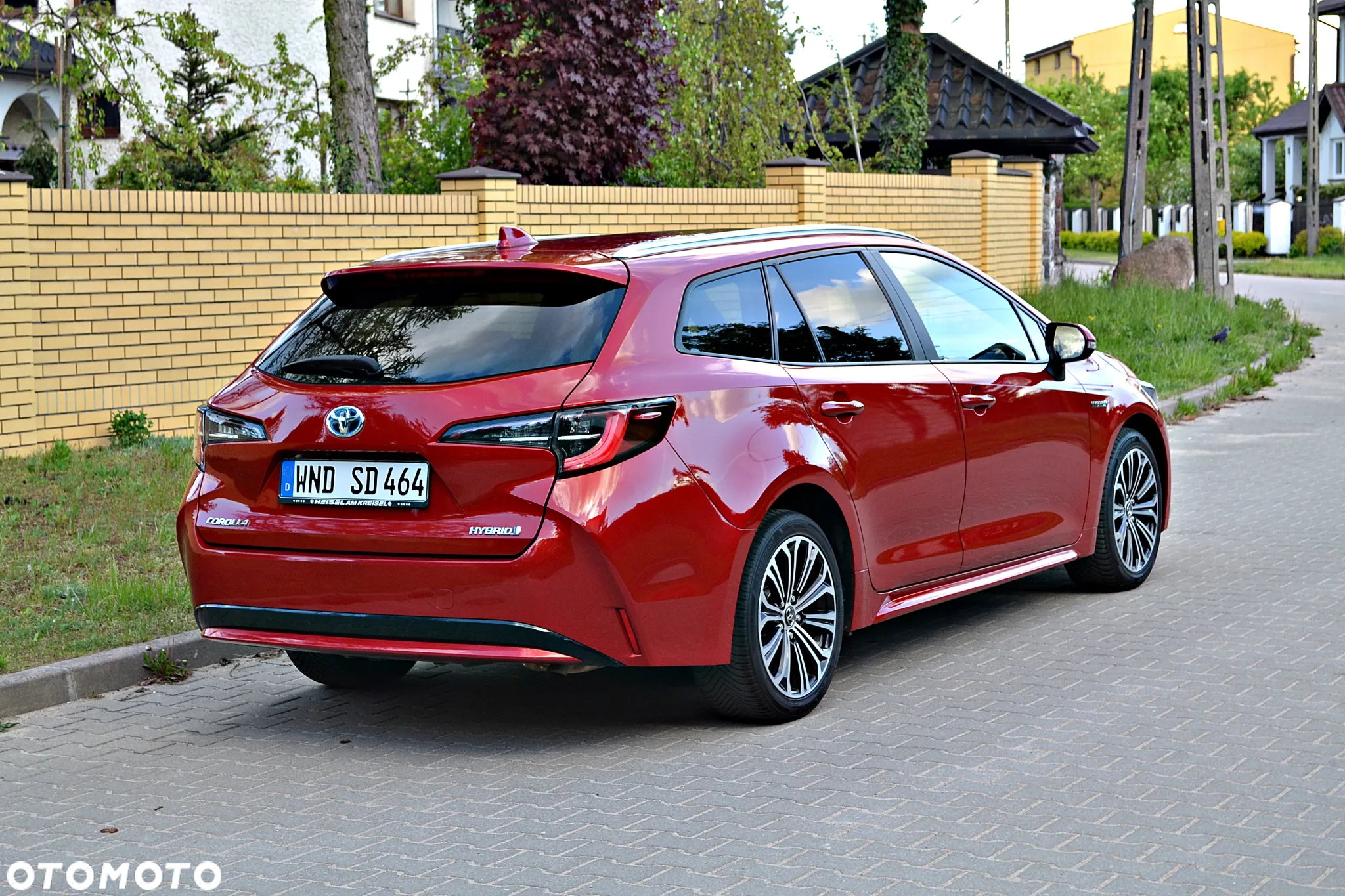 Toyota Corolla 1.8 Hybrid Executive - 11