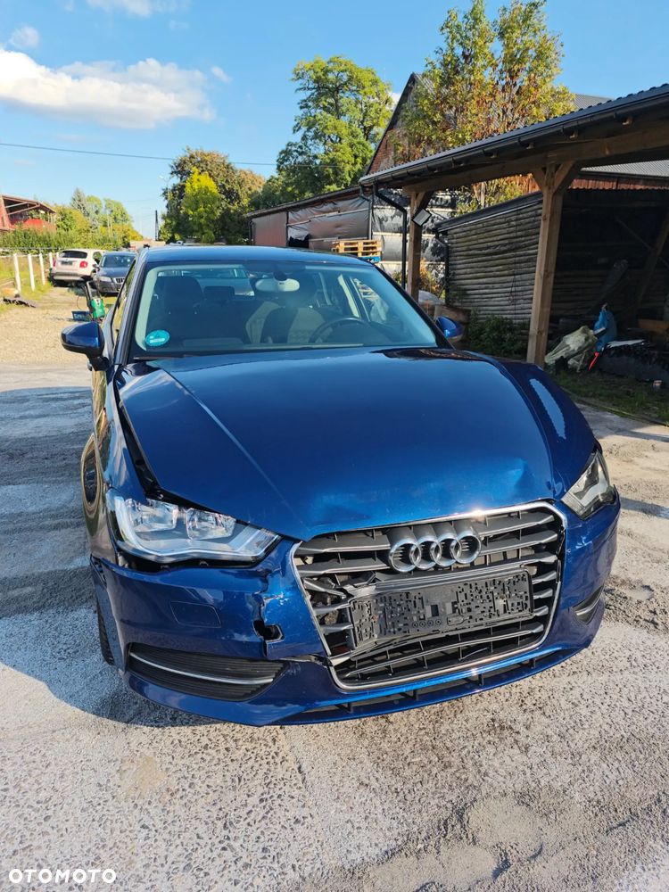 Audi A3 Sportback 1.4 TFSI CoD ultra Attraction - 3
