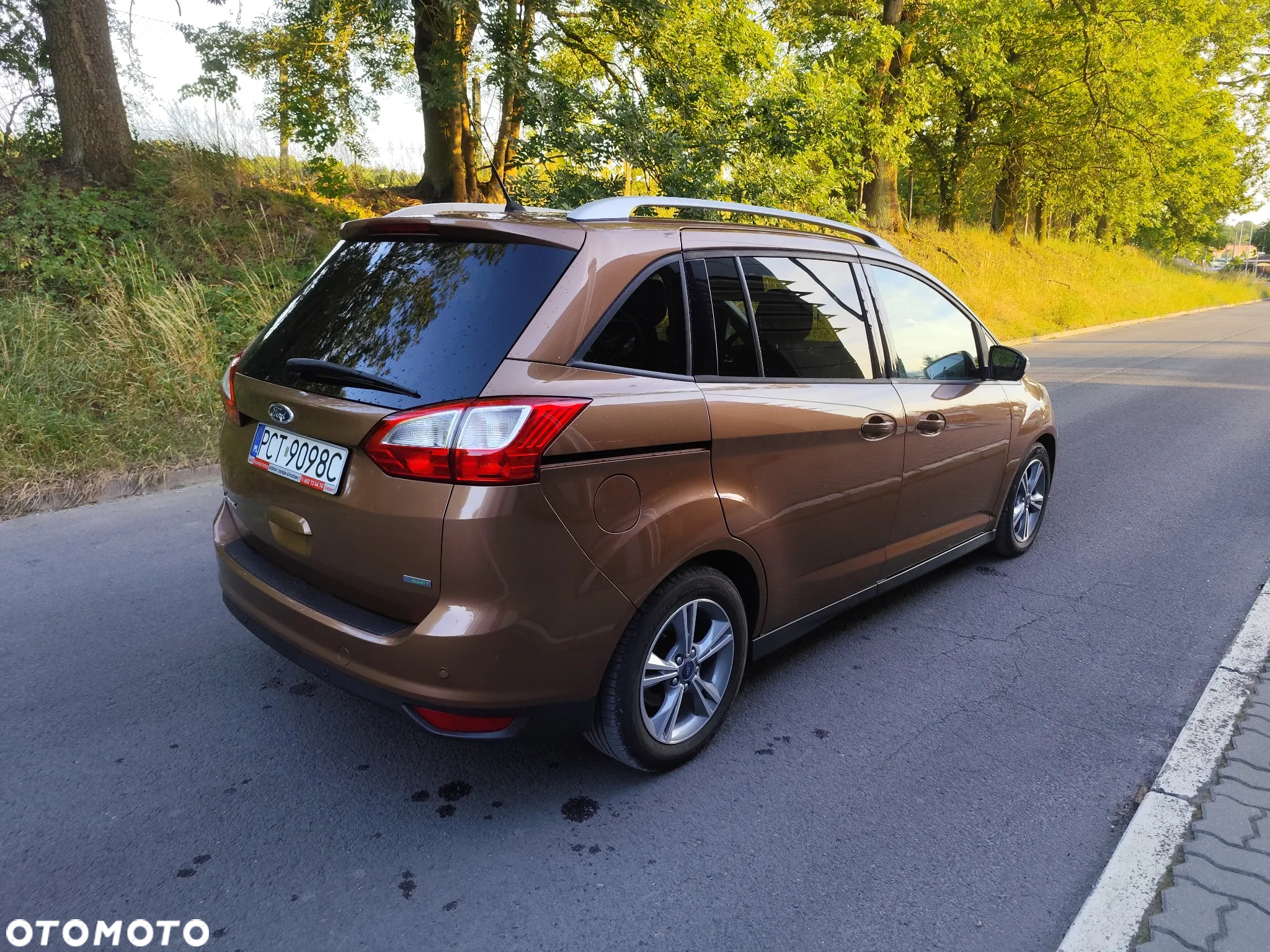 Ford Grand C-MAX 1.0 EcoBoost Start-Stopp-System Champions Edition - 9