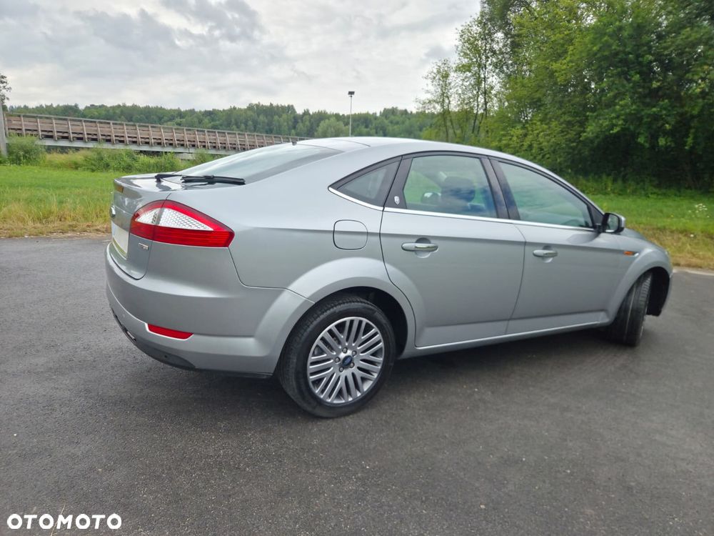 Ford Mondeo 1.8 TDCi Ghia - 6